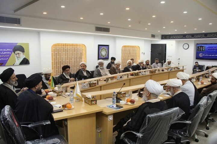 نشست سالانه اساتید مرکز تخصصی مذاهب اسلامی