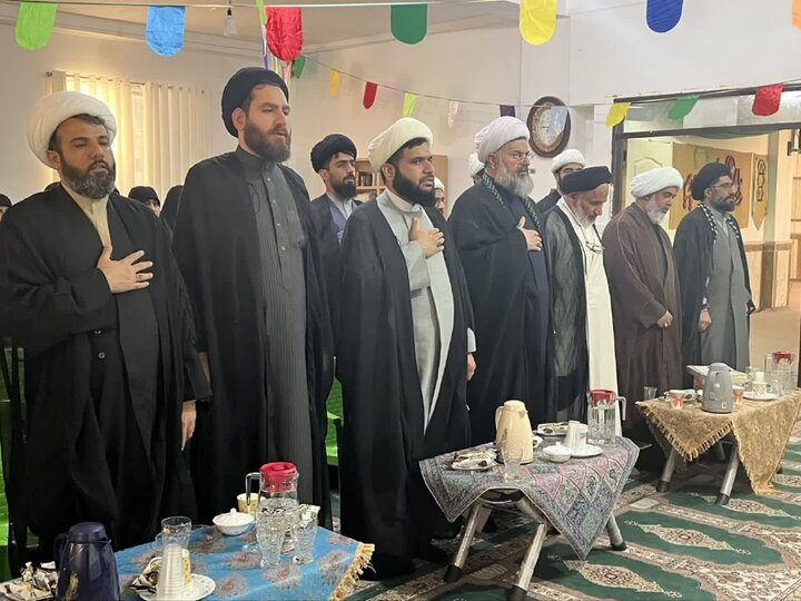 تصاویر/ تجلیل از اساتید حوزه در خورموج