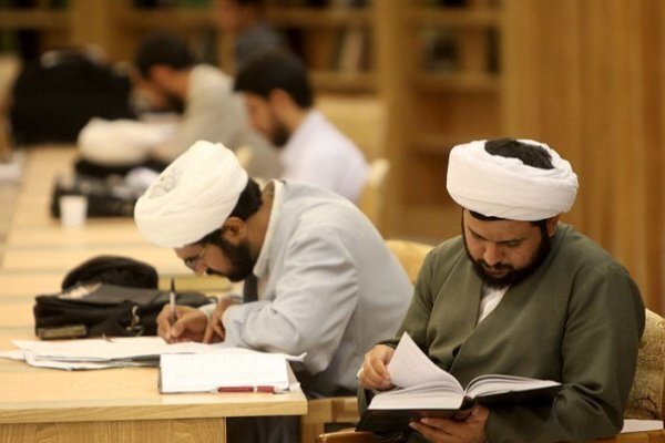 چرا باید حوزوی شویم؟