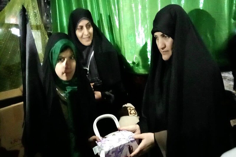 برگزاری تجمعات شبانه و برنامههای فرهنگی ویژه بانوان در هرسین+تصاویر