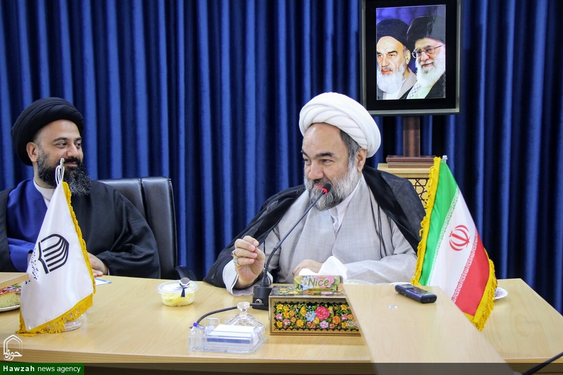 گزارشی از نشست اساتید مرکز تخصصی مذاهب اسلامی/ تأکید بر ارتقای نظام آموزشی، تربیت مهارتی طلاب و تقویت رویکرد تمدنی در حوزه‌های علمیه
