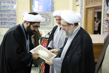 تصاویر/ مراسم تجلیل از اساتید نمونه حوزه علمیه تبریز
