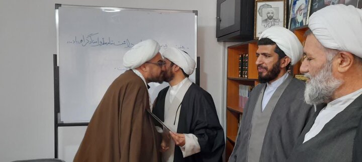 تصاویر/ مراسم تجلیل از اساتید مدرسه علمیه سول اکرم (ص) تکاب