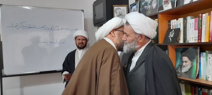 تصاویر/ مراسم تجلیل از اساتید مدرسه علمیه سول اکرم (ص) تکاب