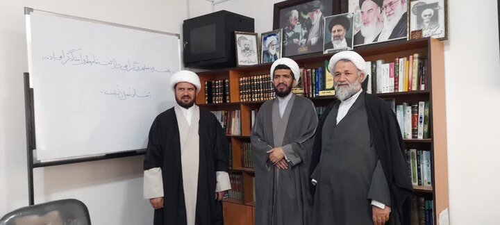 تصاویر/ مراسم تجلیل از اساتید مدرسه علمیه سول اکرم (ص) تکاب