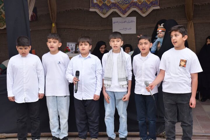 تصاویر/ استمرار فعالیت موکب مدرسه علمیه رسول اکرم (ص) تکاب