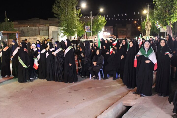 تصاویر/ مطالبه انتقام خون رهبر انقلاب و بیعت با رهبری؛ شعار محوری شصت و ششمین تجمع مردمی در باروق
