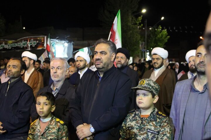 تصاویر/ مطالبه انتقام خون رهبر انقلاب و بیعت با رهبری؛ شعار محوری شصت و ششمین تجمع مردمی در باروق