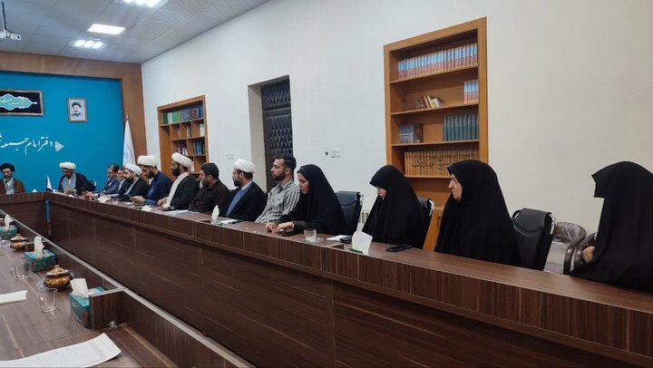 تصاویر/  برگزاری جلسه هماهنگی برگزاری چهل و نهمین دوره مسابقات قرآن کریم اوقاف و امور خیریه کشور