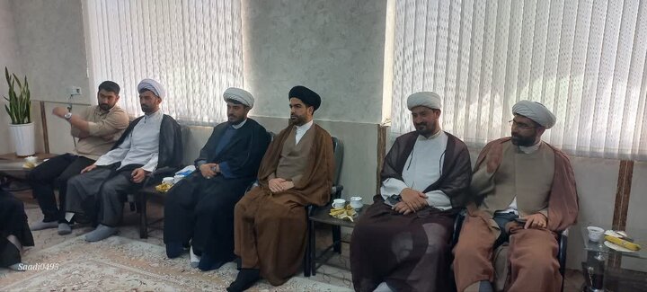 تصاویر/ نشست همفکری روحانیون شهرستان چایپاره