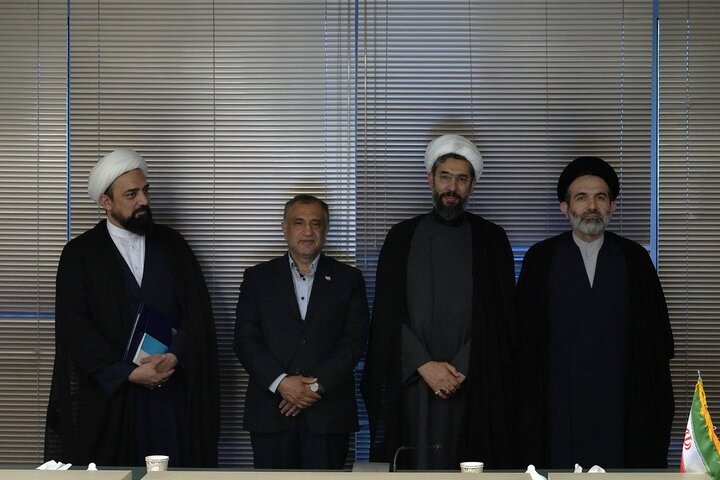تصاویر/ مراسم تکریم و معارفه مسئول نهاد نمایندگی مقام معظم رهبری در دانشگاه شریف