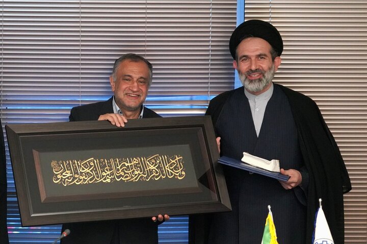 تصاویر/ مراسم تکریم و معارفه مسئول نهاد نمایندگی مقام معظم رهبری در دانشگاه شریف