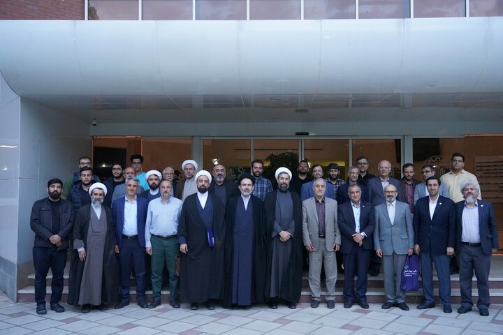 تصاویر/ مراسم تکریم و معارفه مسئول نهاد نمایندگی مقام معظم رهبری در دانشگاه شریف
