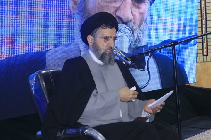 تصاویر/ برگزاری چلهمین روز شهادت دکتر علی لاریجانی و فرزند بزرگوارش