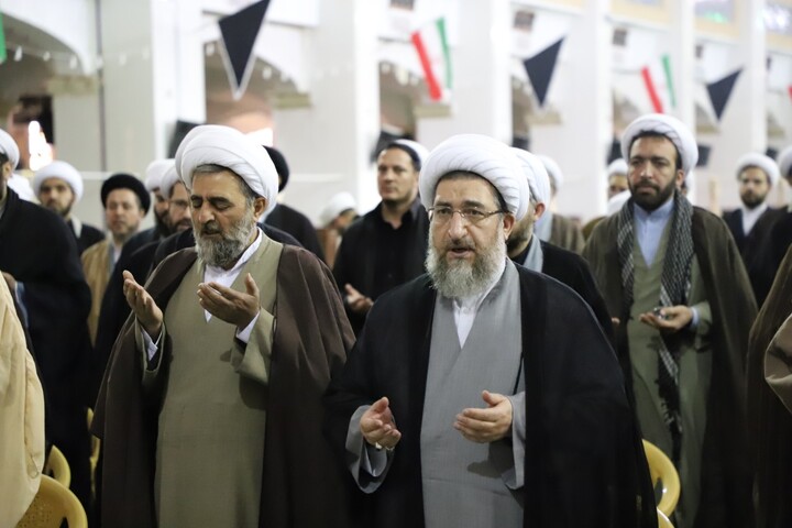 تصاویر/ مراسم تکریم مقام اساتید حوزه علمیه تبریز