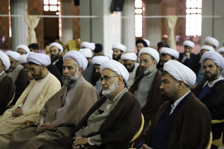 تصاویر/ مراسم تکریم مقام اساتید حوزه علمیه تبریز