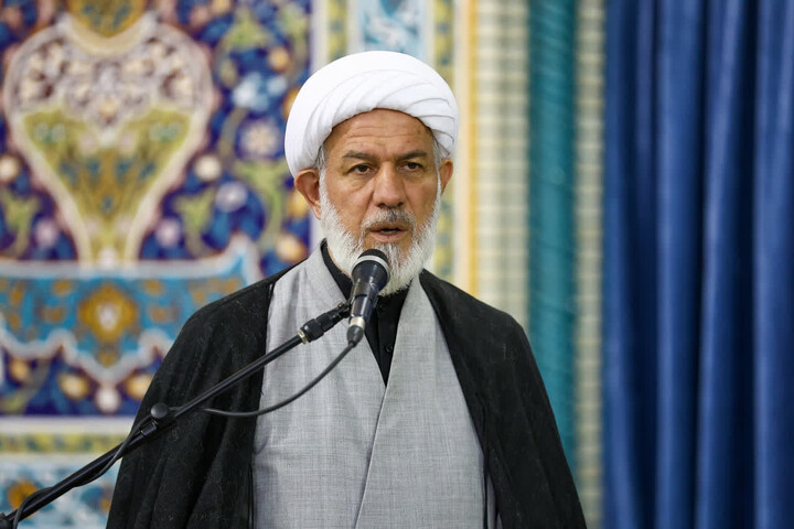 تصاویر/ مراسم تکریم مقام اساتید حوزه علمیه تبریز