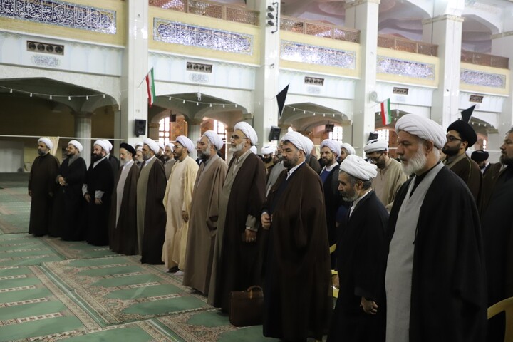تصاویر/ مراسم تکریم مقام اساتید حوزه علمیه تبریز