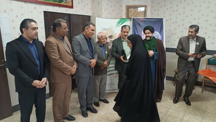 تصاویر / برگزاری جلسه شورای آموزش و پرورش با حضور امام جمعه شهرستان چالوس
