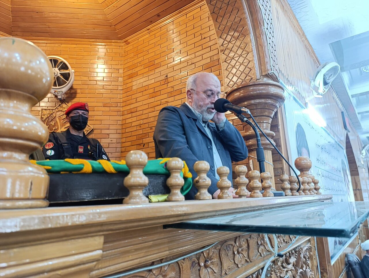 حرم امام رضاؑ کے وفد کی پرچم امام رضاؑ کے ساتھ بلتستان آمد؛ علماء اور عوام کا والہانہ استقبال