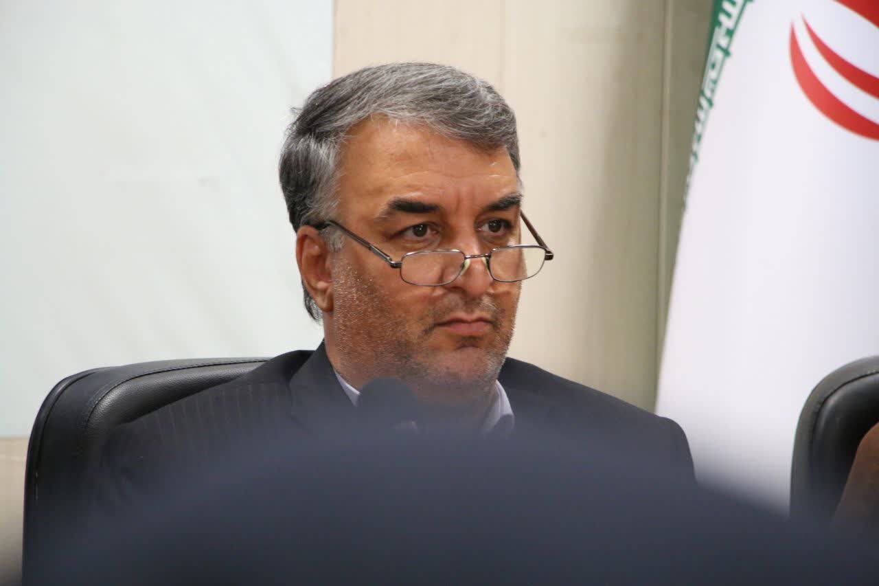 چراغ آموزش در شرایط سخت با همت معلمان روشن ماند