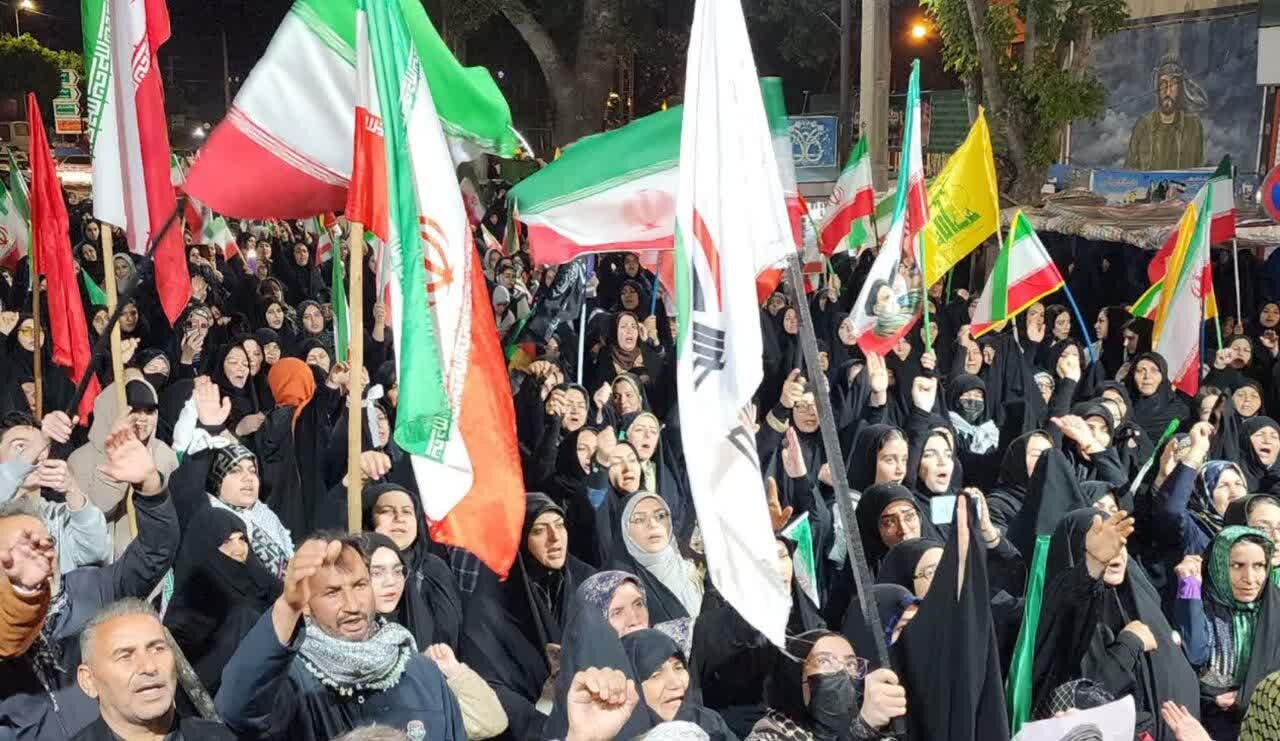دانش‌آموزان برای حفاظت از اسلام و انقلاب تربیت شوند