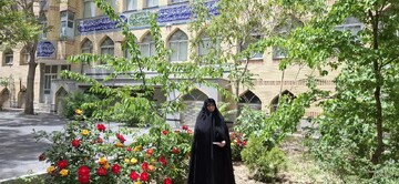 طلاب باید پرچمدار تبیین هویت دینی در جامعه باشند