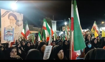 فیلم| تجمع شبانه مردم انقلابی پلدختر