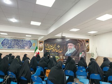 برگزاری جلسه خادمان موکب فرهنگی مدرسه علمیه تخصصی الزهرا(س) ارومیه+  تصاویر