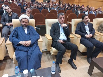 تصاویر/ مراسم گرامیداشت روز معلم به همراه تقدیر از معلمان و فرهنگیان ایزدشهر نور