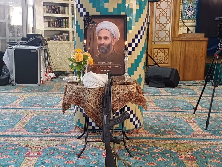 تصاویر| برگزاری مراسم بزرگداشت شهید حجت‌ الاسلام حبیبی‌پور در اصفهان