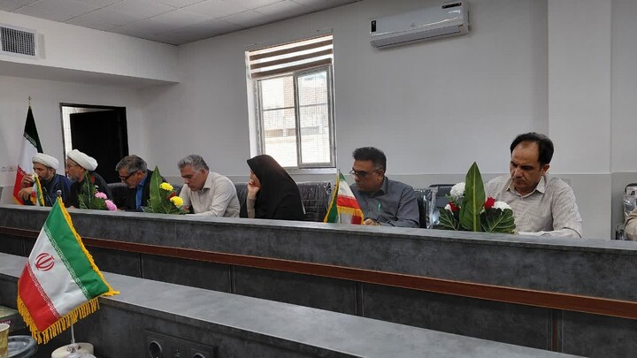 تصاویر/نشست توسعه و ترویج فرهنگ نهج‌البلاغه در شهرستان انار