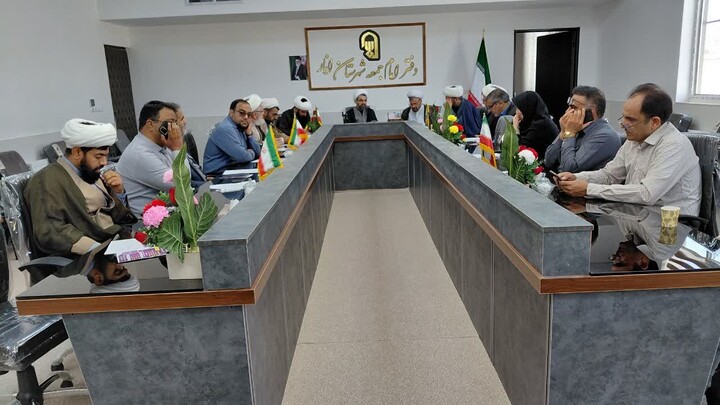 تصاویر/نشست توسعه و ترویج فرهنگ نهج‌البلاغه در شهرستان انار