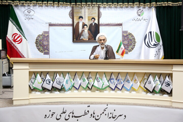 تصاویر/ همایش بازگشت به اقتصاد مقاومتی در اقتصاد جنگ و پساجنگ
