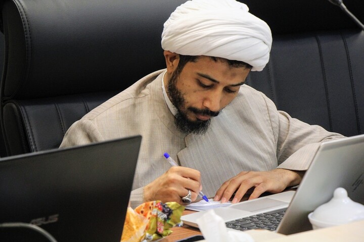 هم‌اندیشی حوزه پیشرو و پاسخگویی فقه به نیازهای جامعه
