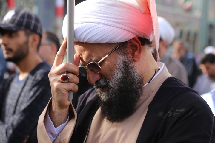 تشییع شهید مدافع وطن محسن گرایی