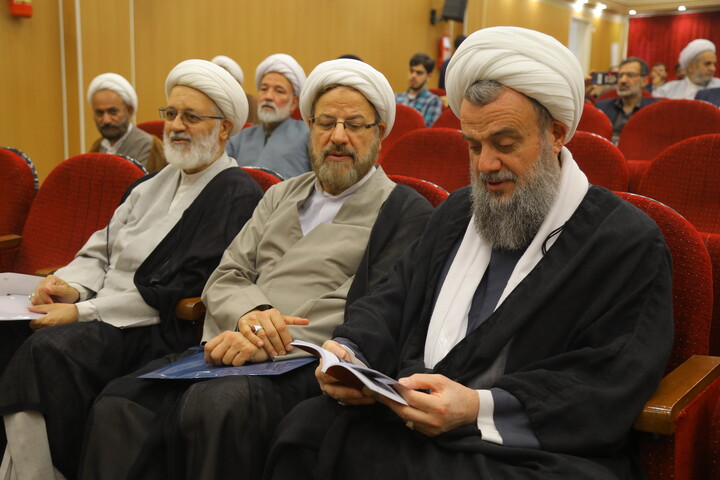 مراسم بزرگداشت مقام علمی آیت الله جناتی در قم