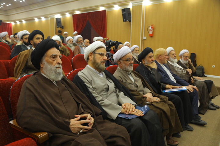 مراسم بزرگداشت مقام علمی آیت الله جناتی در قم