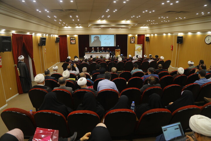 مراسم بزرگداشت مقام علمی آیت الله جناتی در قم