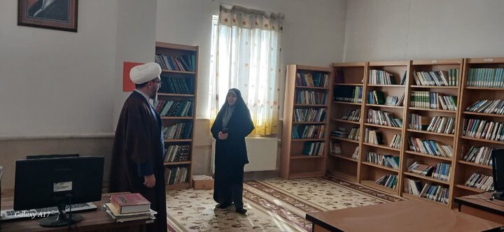 تصاویر/ بازدید مدیر حوزه علیمه خواهران آذربایجان غربی از مدرسه علمیه خواهران میاندوآب