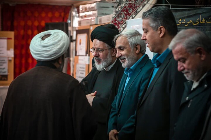 اهدای ۳۱ سری لوازم خانگی به آسیب‌دیدگان جنگ تحمیلی رمضان در تبریز