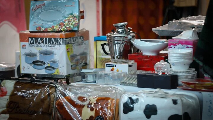 اهدای ۳۱ سری لوازم خانگی به آسیب‌دیدگان جنگ تحمیلی رمضان در تبریز
