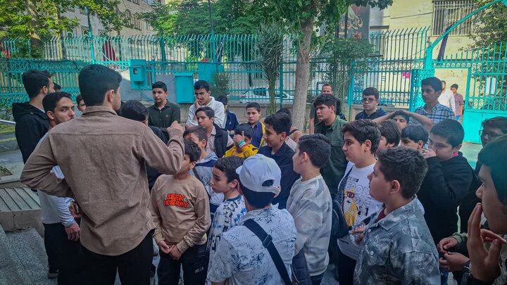 تصاویر/ نشست تبلیغی بصیرتی قرارگاه فرهنگی، علمی، اجتماعی نوجوانان مسجد جامع المهدی(عج)
