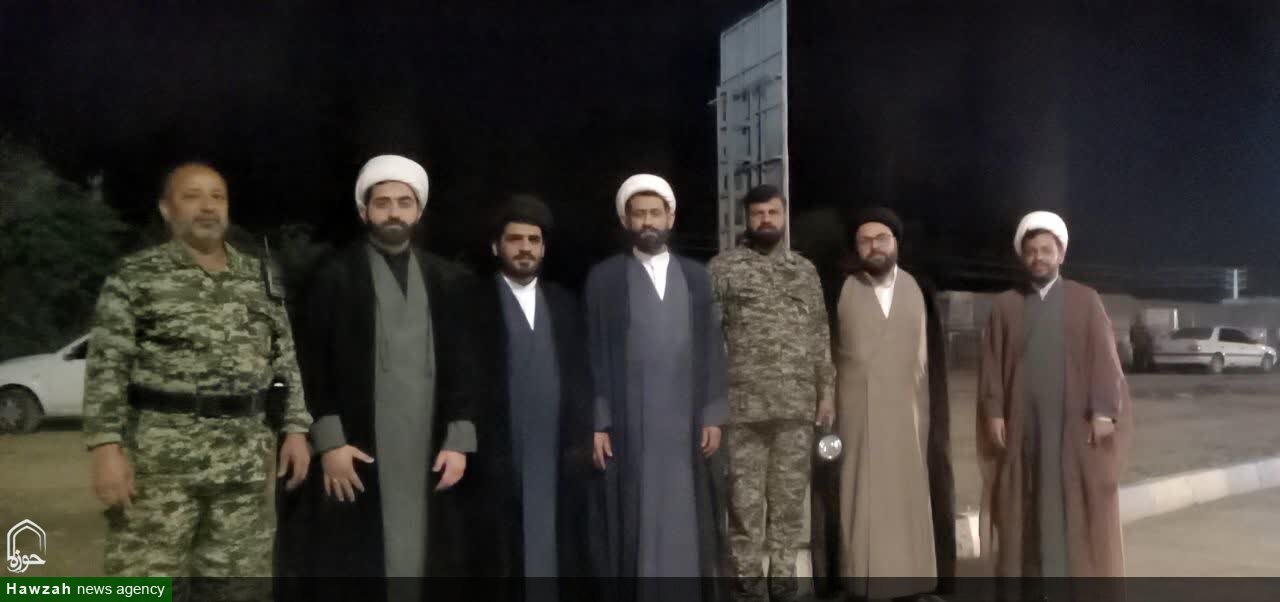 حضور طلاب مدرسه علمیه جزائریه در ایست‌های بازرسی+تصاویر