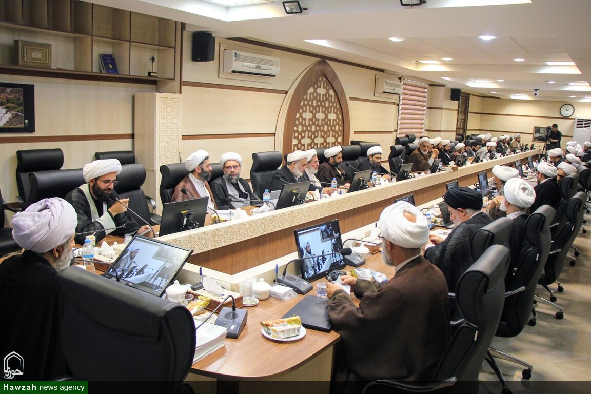 فقه باید به متن زندگی و حکمرانی بازگردد
