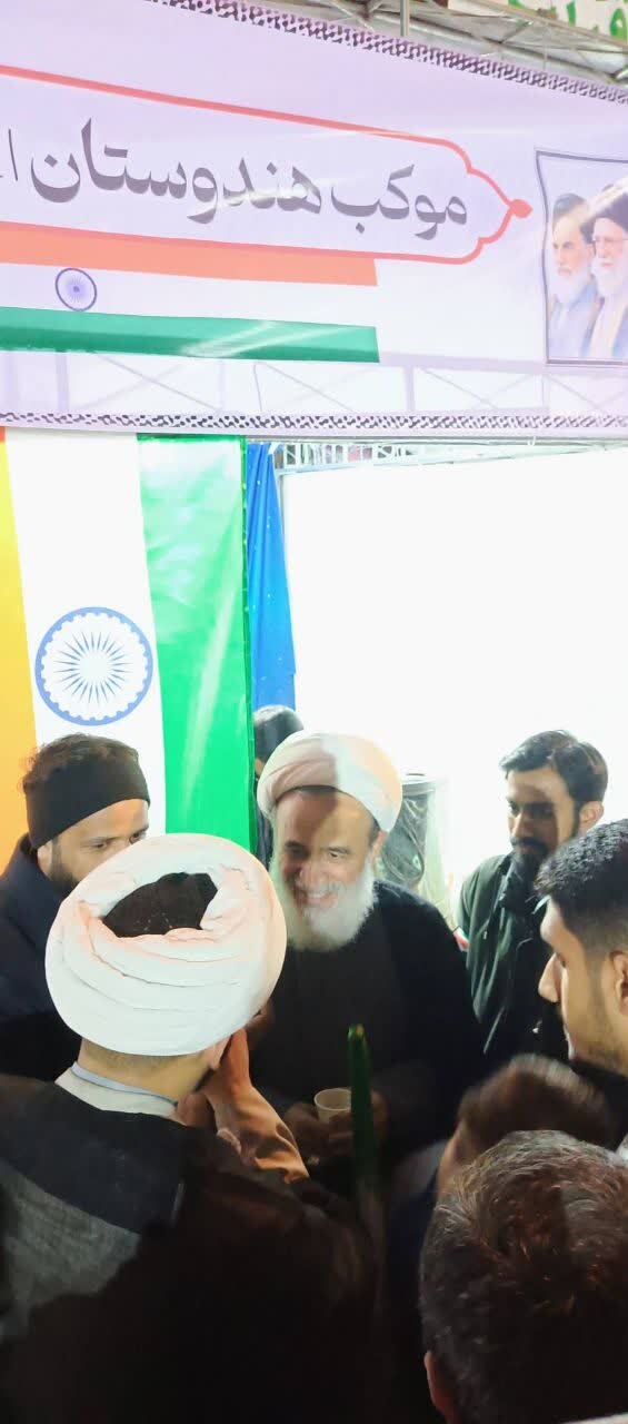 تہران میں ہندوستانی طلبہ کا موکب؛ شہدائے مقاومت کو خراجِ عقیدت، “ایران تنہا نہیں” کا عالمی پیغام
