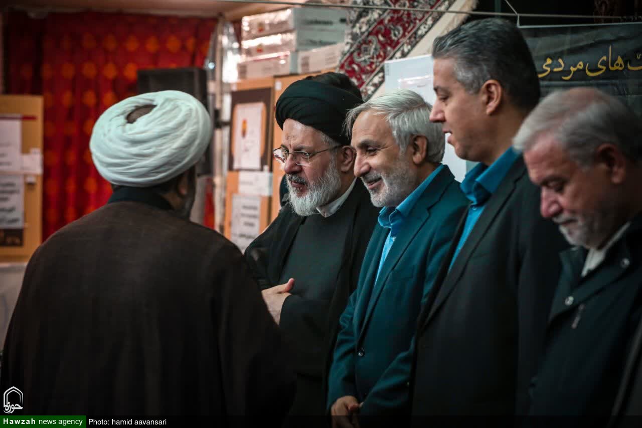 اهدای ۳۱ سری لوازم خانگی به آسیبدیدگان جنگ تحمیلی رمضان در تبریز + عکس