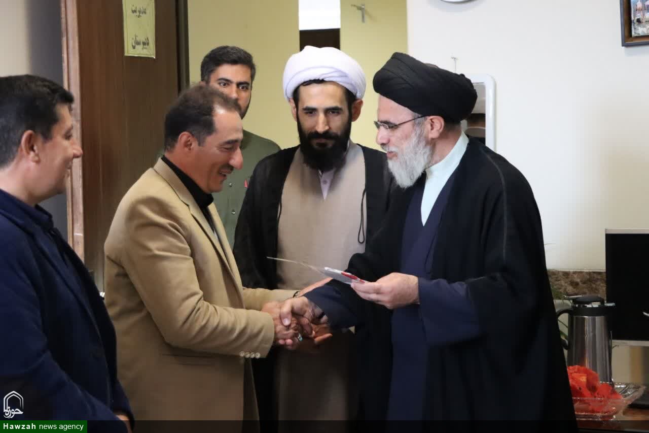 تأکید مدیرکل تبلیغات اسلامی آذربایجان شرقی بر تقویت تربیت دینی در مدارس صدرا