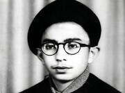 شہید امام خامنہ ای کی زبانی پڑھیں بچپن کا وہ واقعہ جب پہلی بار زیارتِ جامعہ حفظ کی