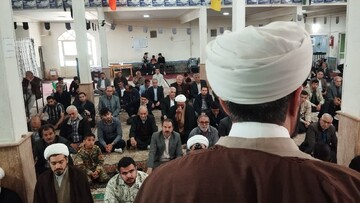 تصاویر/ اقامه نماز جمعه باروق
